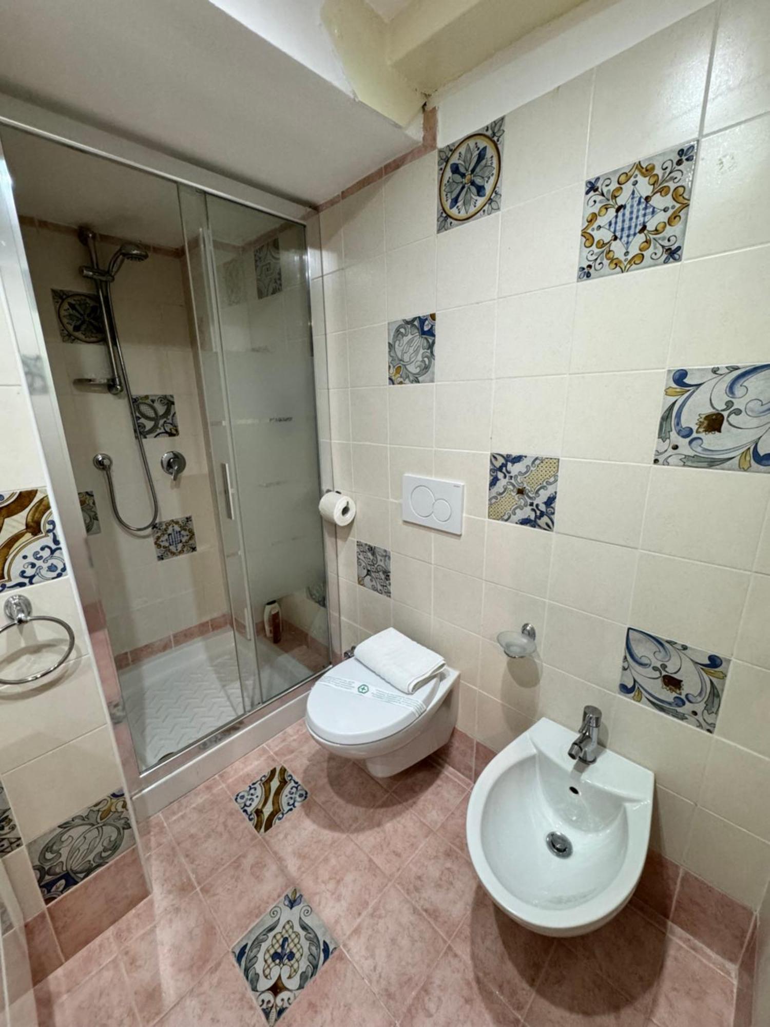 Stay In Center Tao Apartments ตาออร์มินา ภายนอก รูปภาพ