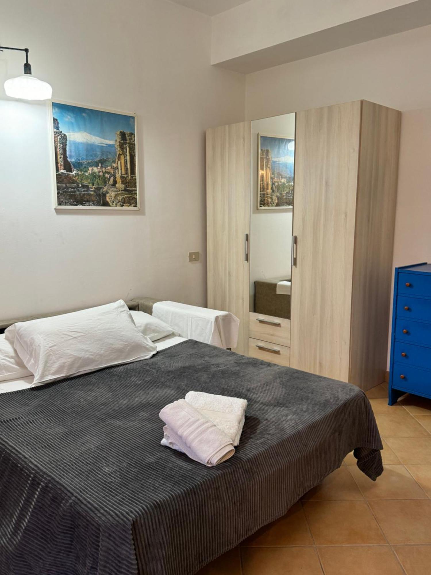 Stay In Center Tao Apartments ตาออร์มินา ภายนอก รูปภาพ